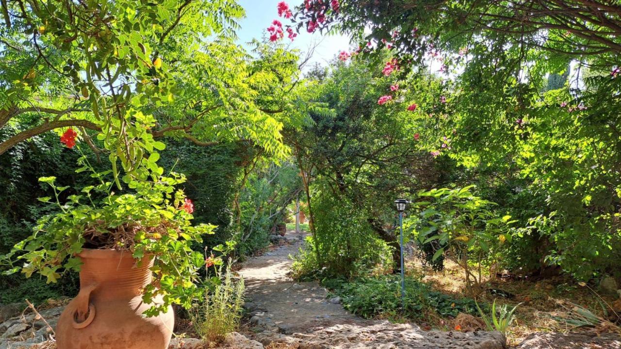 Villa Adama Clil Exterior foto